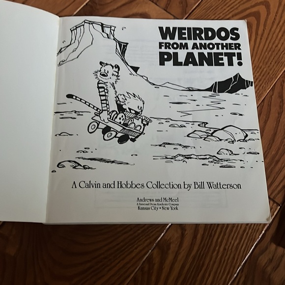 2 Calvin and hobbes comic book and weirdos from another planet collection - Picture 3 of 12